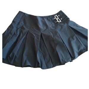 NWT Halara Athleisure Black Pleated Skirt skort Buckle Detail Women's L preppy